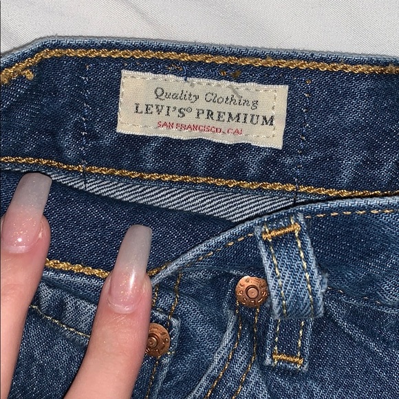 LEVIS SHORTS - Picture 4 of 5